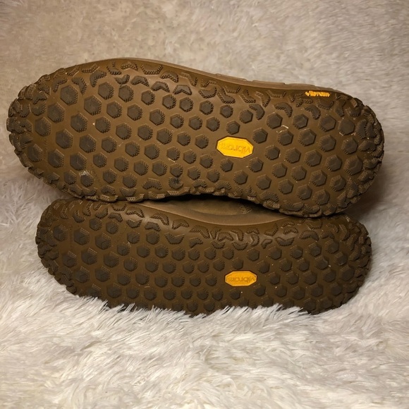 Under Armour Men\'s Brown Boots size 7.5 main image 12